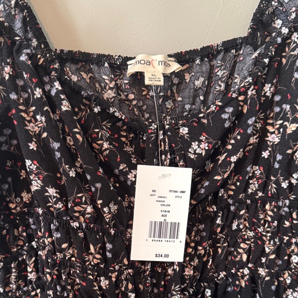 Floral Ruffle Strap Top - Picture 4 of 5